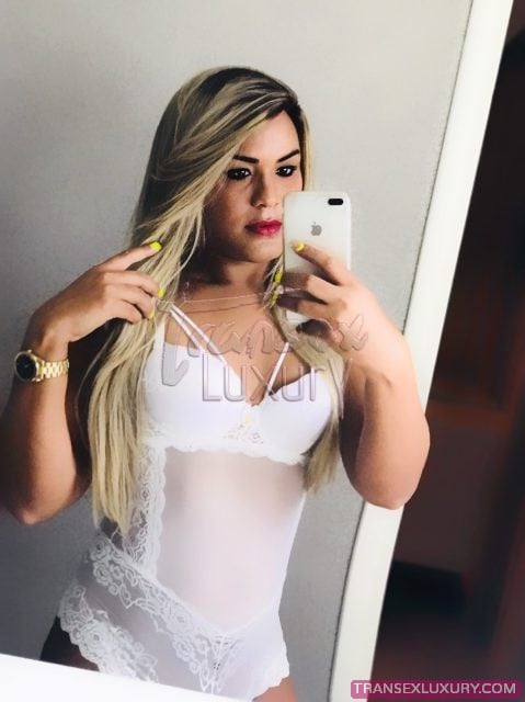 Flavia Valeska - Foto 68 de 105