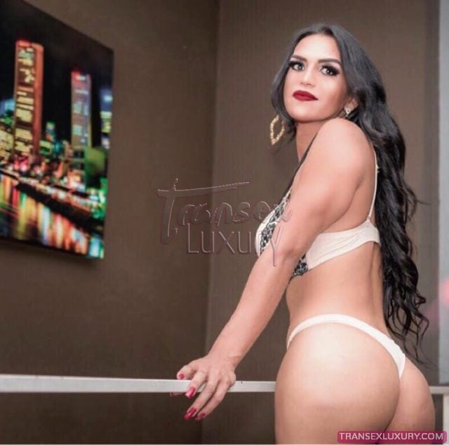 Francine Macedo - Foto 15 de 25