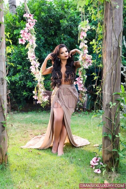 Gaby Unica - Foto 1 de 12