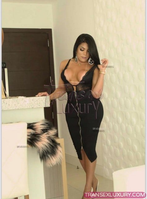 Isabela Monteiro - Foto 2 de 28