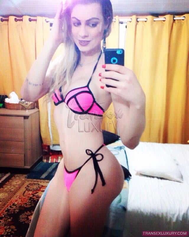 Ysah Martinelli - Foto 36 de 73