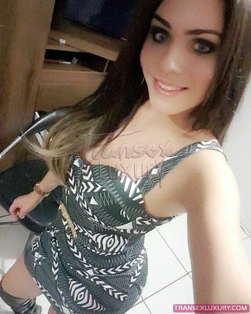 Ísis Branca - Foto 24 de 40