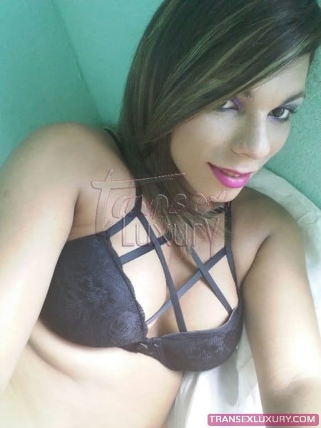Izadora Herrera - Foto 10 de 27