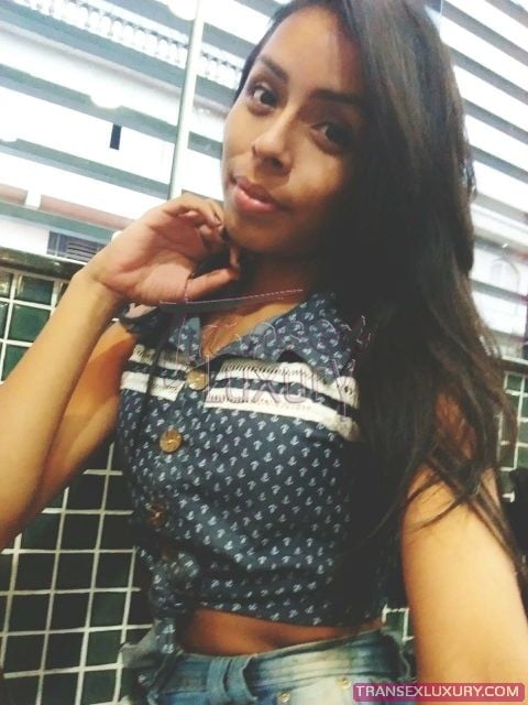 Janaina Santos - Foto 3 de 11