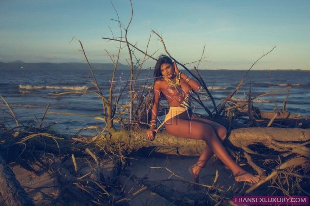 Jennifer Hills - Foto 56 de 75