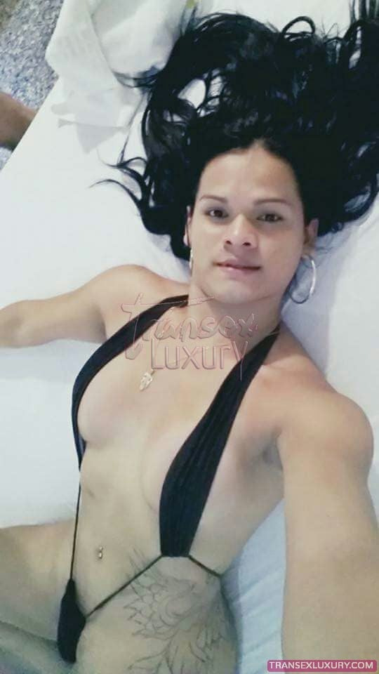 Jhennifer Mello - Foto 13 de 18
