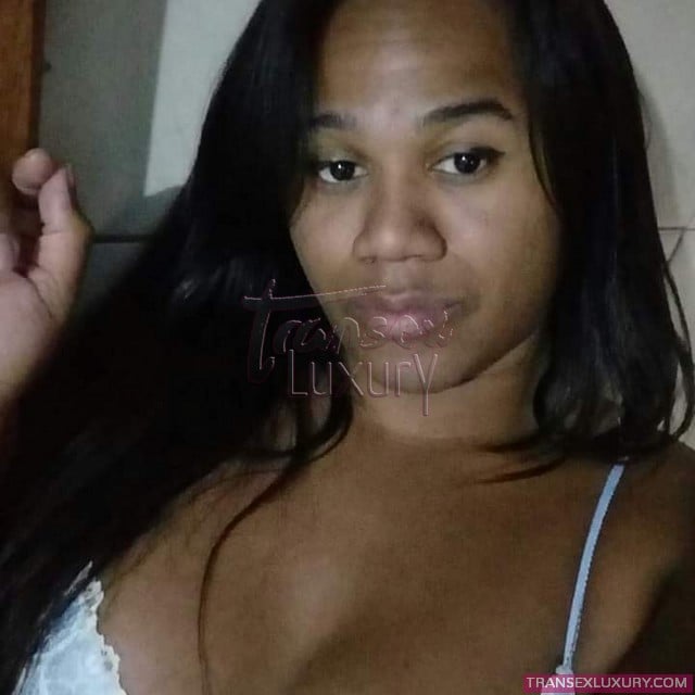 Juliana Linda - Foto 12 de 16