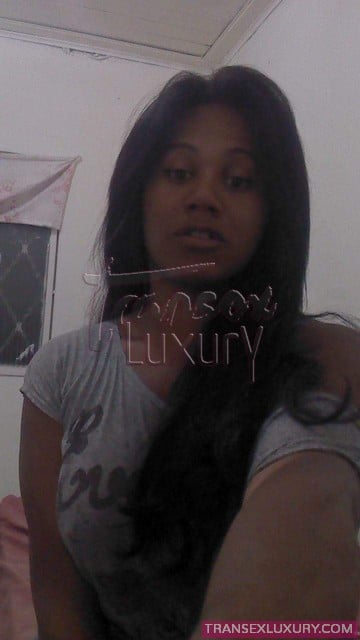 Juliana Linda - Foto 16 de 16