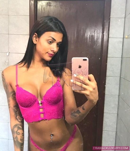 Julia Alves - Foto 25 de 182