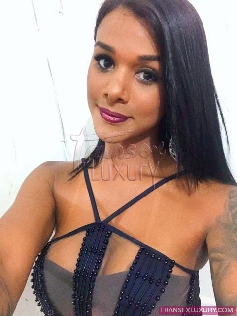 Julia Alves - Foto 71 de 182