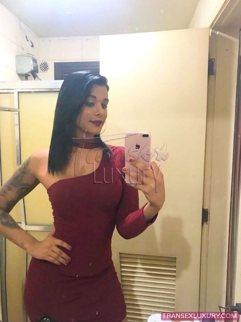 Julia Alves - Foto 72 de 182