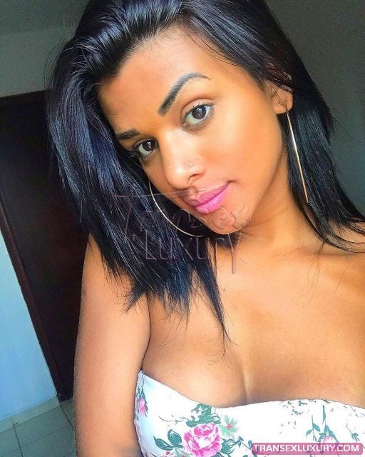 Julia Alves - Foto 98 de 182