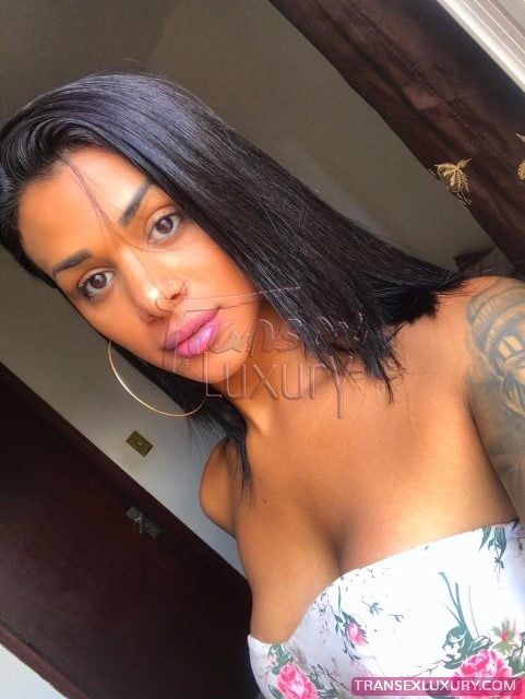 Julia Alves - Foto 103 de 182