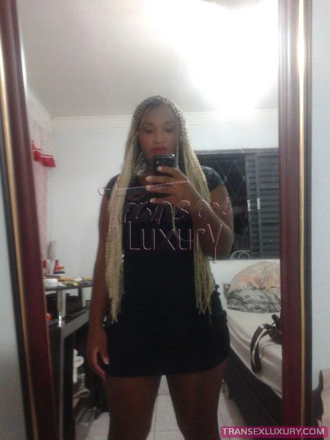 Juliana Morena - Foto 22 de 24