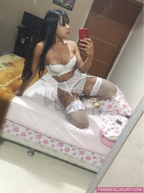 Kamilla Luxo - Foto 2 de 17