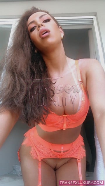 Karol Magalhães - Foto 4 de 67