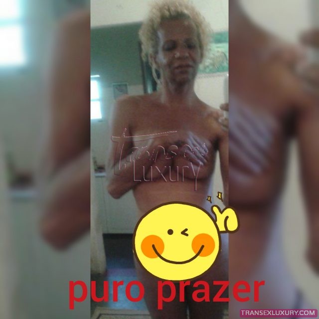 Karoll Rezende - Foto 11 de 23