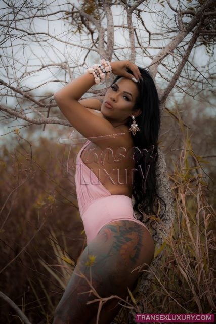Kathelyn Domingues - Foto 16 de 54