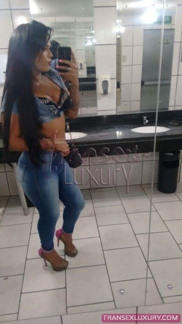 Kathelyn Domingues - Foto 35 de 54