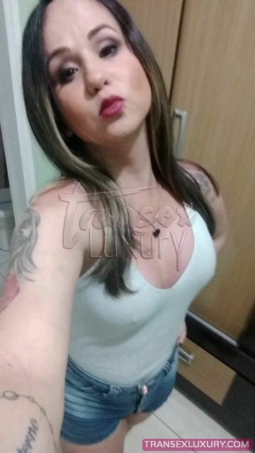 Katlyn Suzuki - Foto 42 de 46