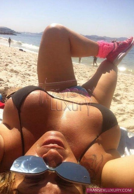 Keyla Muniz - Foto 9 de 12