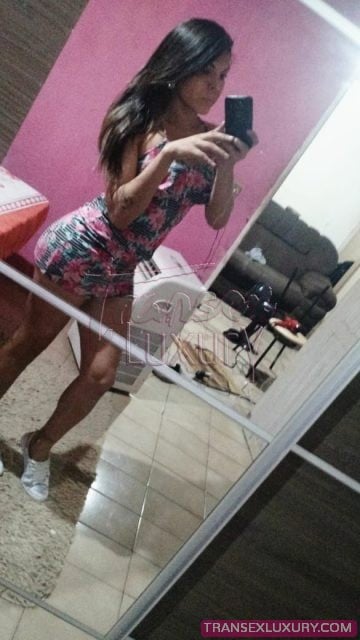 Kimberlly Ribeiro - Foto 4 de 8