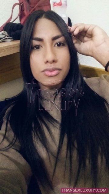 Lara Manuella - Foto 6 de 35