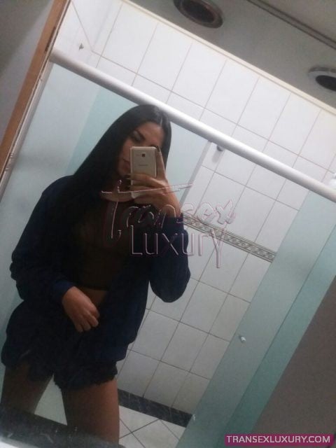 Lara Manuella - Foto 23 de 35