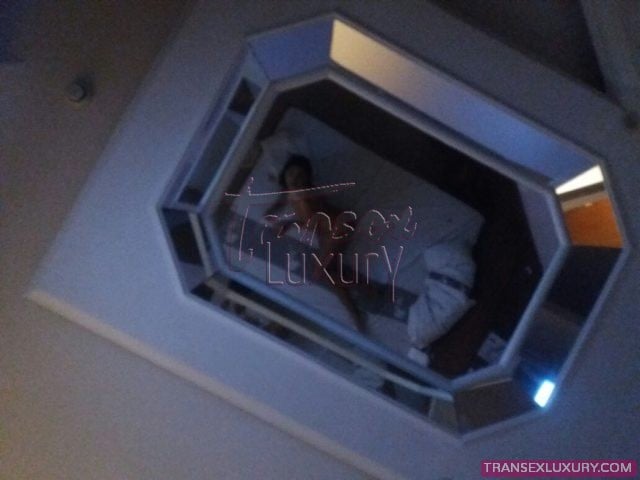Lara Manuella - Foto 34 de 35