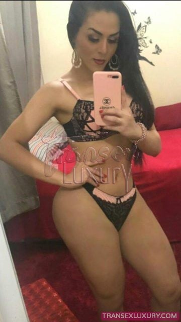 Larissa Araújo - Foto 30 de 99