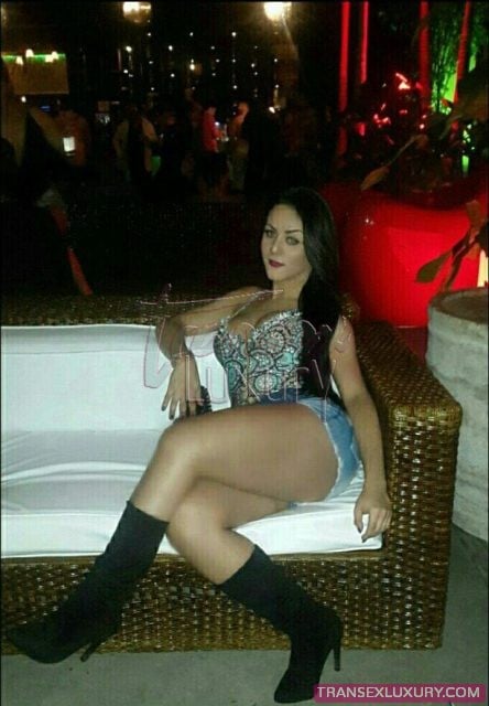Larissa Araújo - Foto 38 de 99