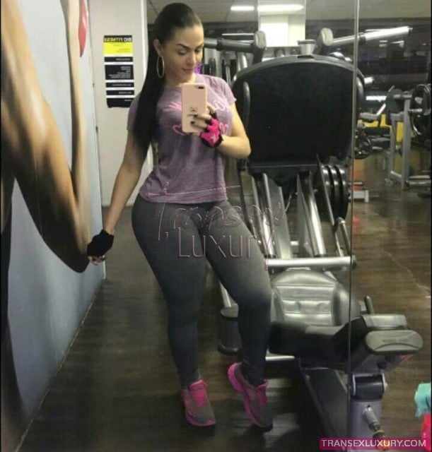 Larissa Araújo - Foto 42 de 99