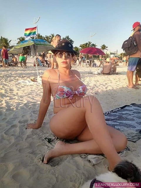 Lia Patricia - Foto 49 de 52
