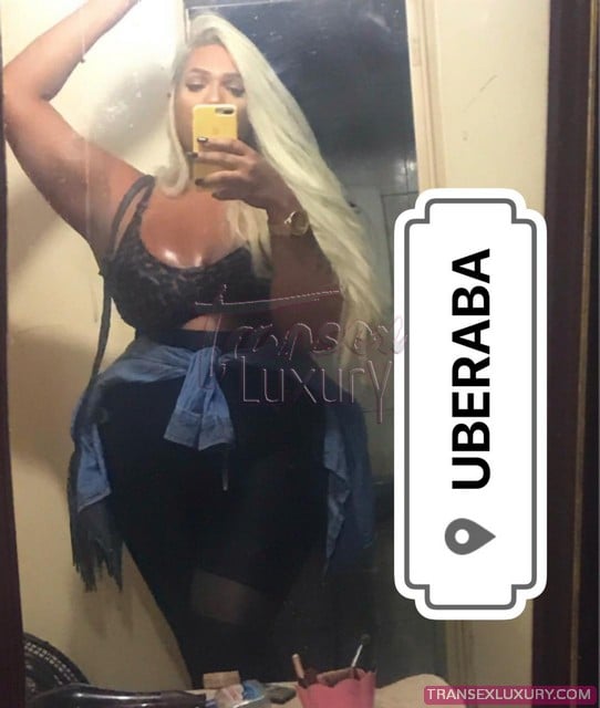 Lívia Ribeiro - Foto 4 de 90