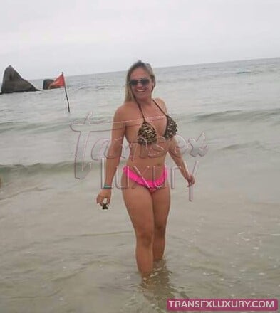 Letícia Queiroz - Foto 46 de 48