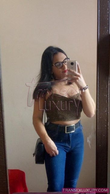Lia Sampaio - Foto 12 de 30