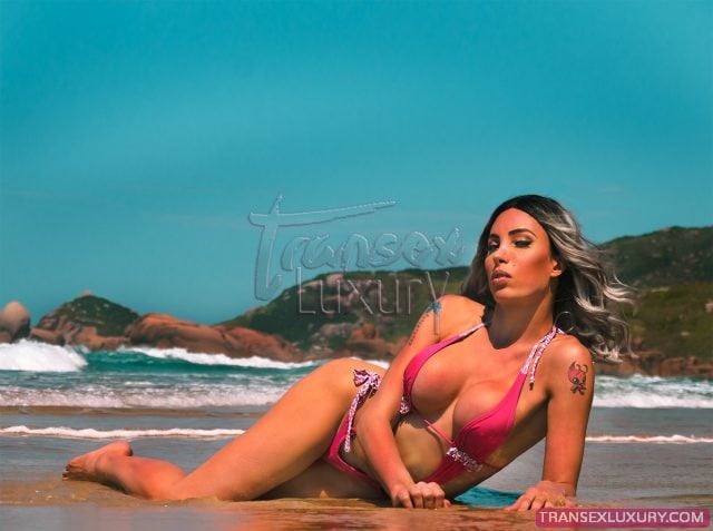 Livia Lavínia - Foto 3 de 47