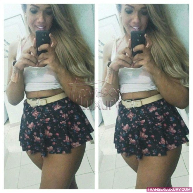 Lívia Ribeiro - Foto 57 de 90
