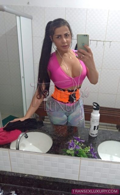 Lolita Fenty - Foto 41 de 42