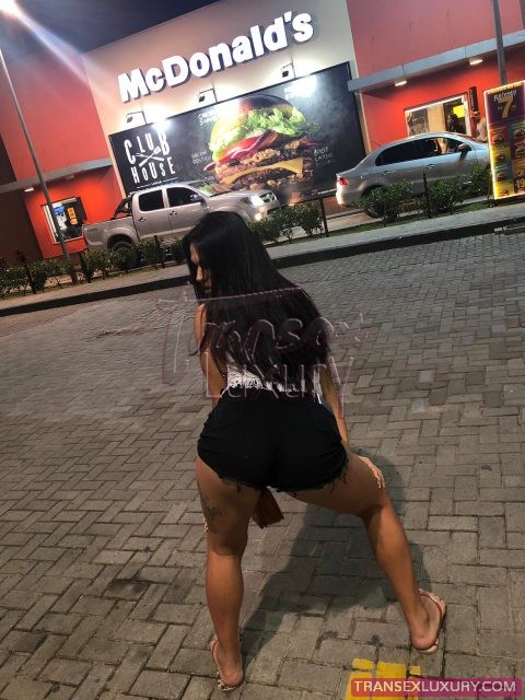 luana-alves-trans