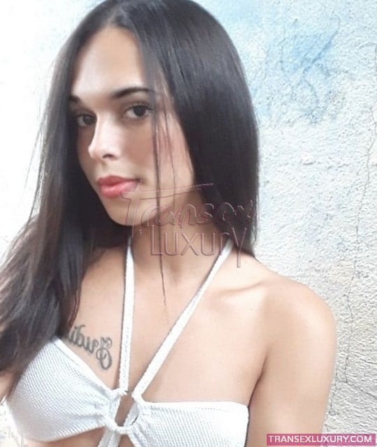 Laura Nogueira - Foto 26 de 27