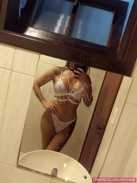 Letícia Vasconcelos - Foto 10 de 31