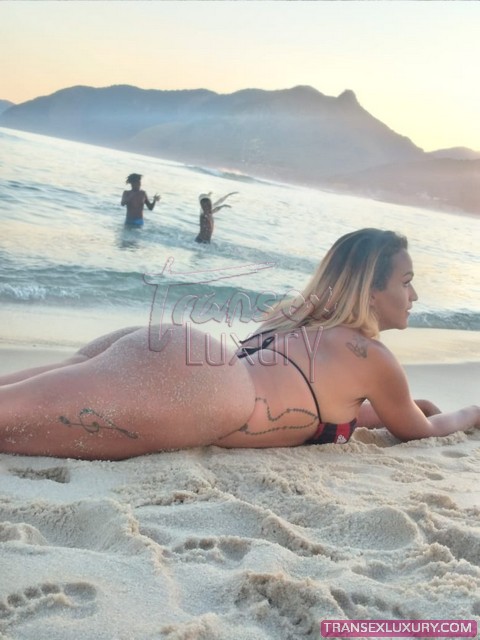 Letícia Freitaz - Foto 9 de 25