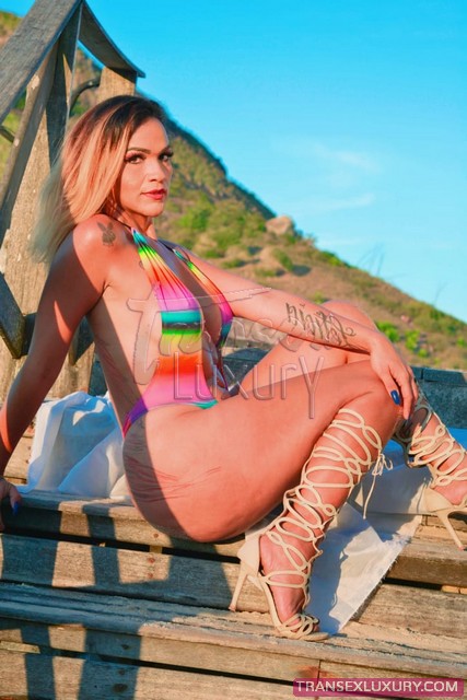 Letícia Freitaz - Foto 17 de 25