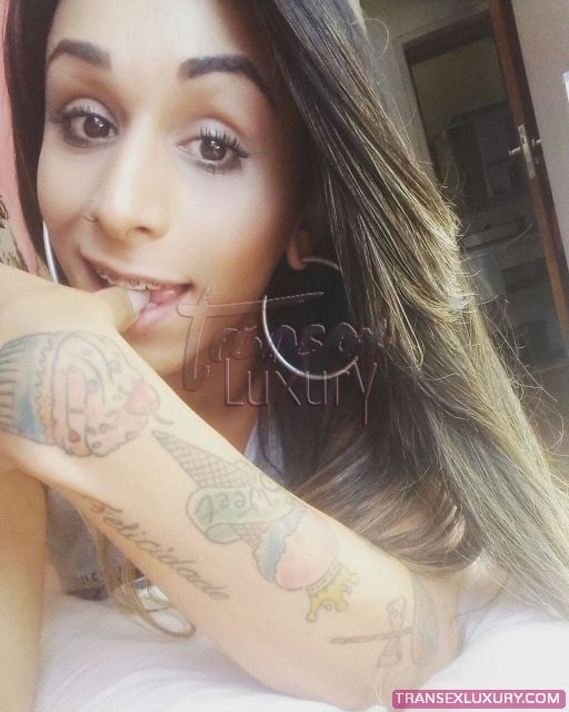 Mariana De Andrade - Foto 76 de 113