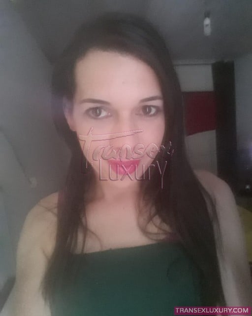 Mel Martinelly - Foto 15 de 17