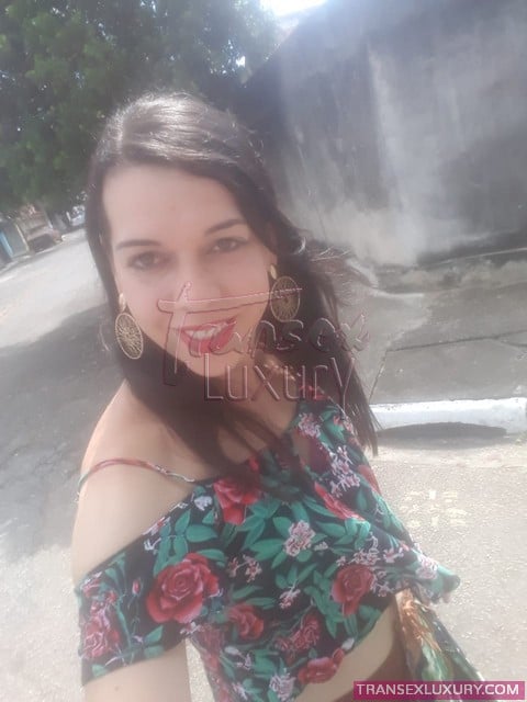 Mel Martinelly - Foto 16 de 17