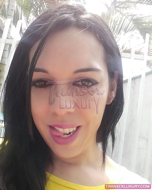 Mel Martinelly - Foto 1 de 17