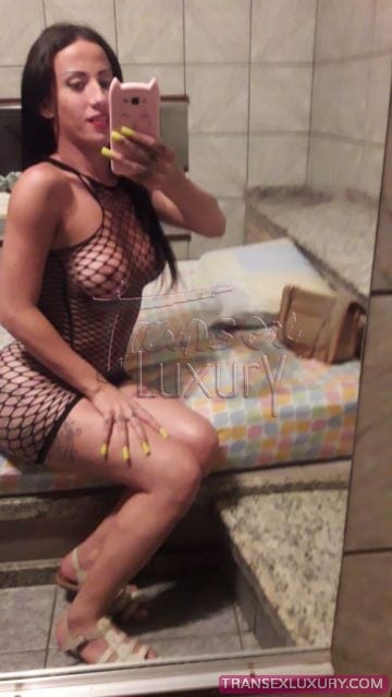 Melina Veyron - Foto 40 de 114