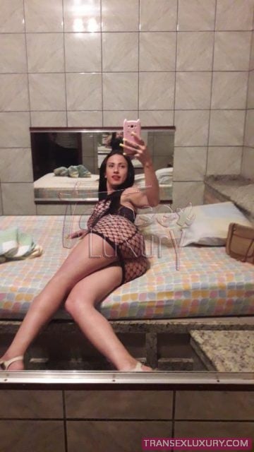 Melina Veyron - Foto 44 de 114